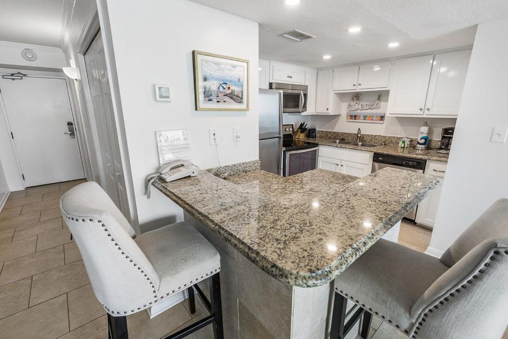 Island Winds East 408 By Albvr - Gorgeous Condo With Million Dollar Views In The Best Location On The Beach Gulf Shores Luaran gambar